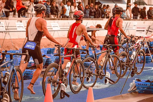 Foto profissional grátis de atletas, ciclistas, competição