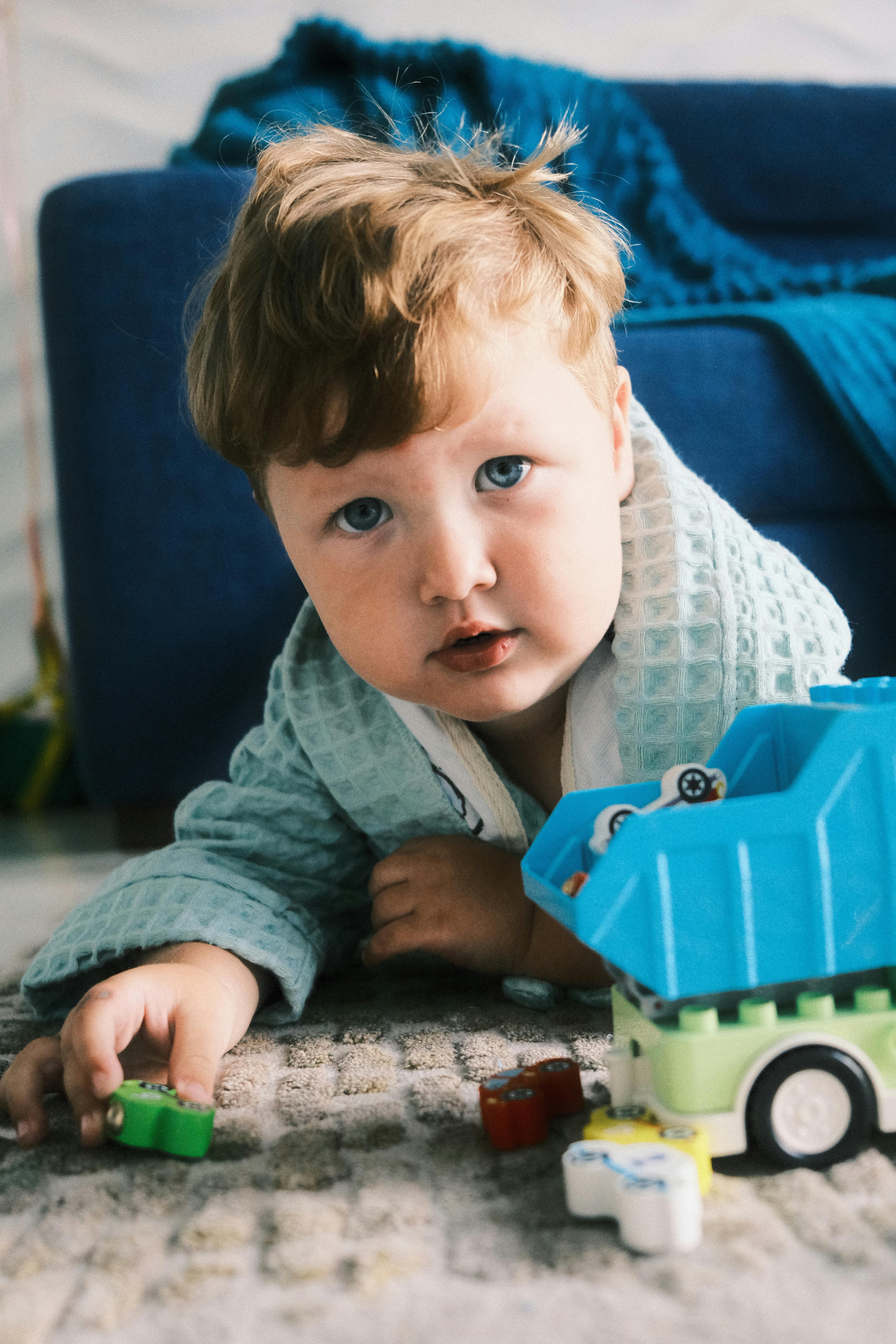 бесплатная Бесплатное стоковое фото с #в помещении, aesthetic, boy Стоковое фото