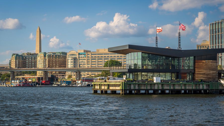 Washington DC business hotels with meeting rooms for corporate travelers