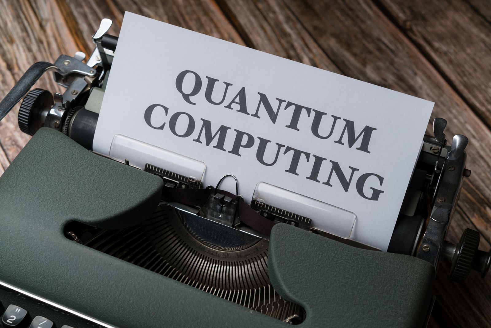 AI × 量子電腦:2026 年最被低估的「競合關係」— 從錯誤修正到量化交易,下一波算力革命全面拆解 AI × 量子電腦:2026 年最被低估的「競合關係」— 從錯誤修正到量化交易,下一波算力革命全面拆解