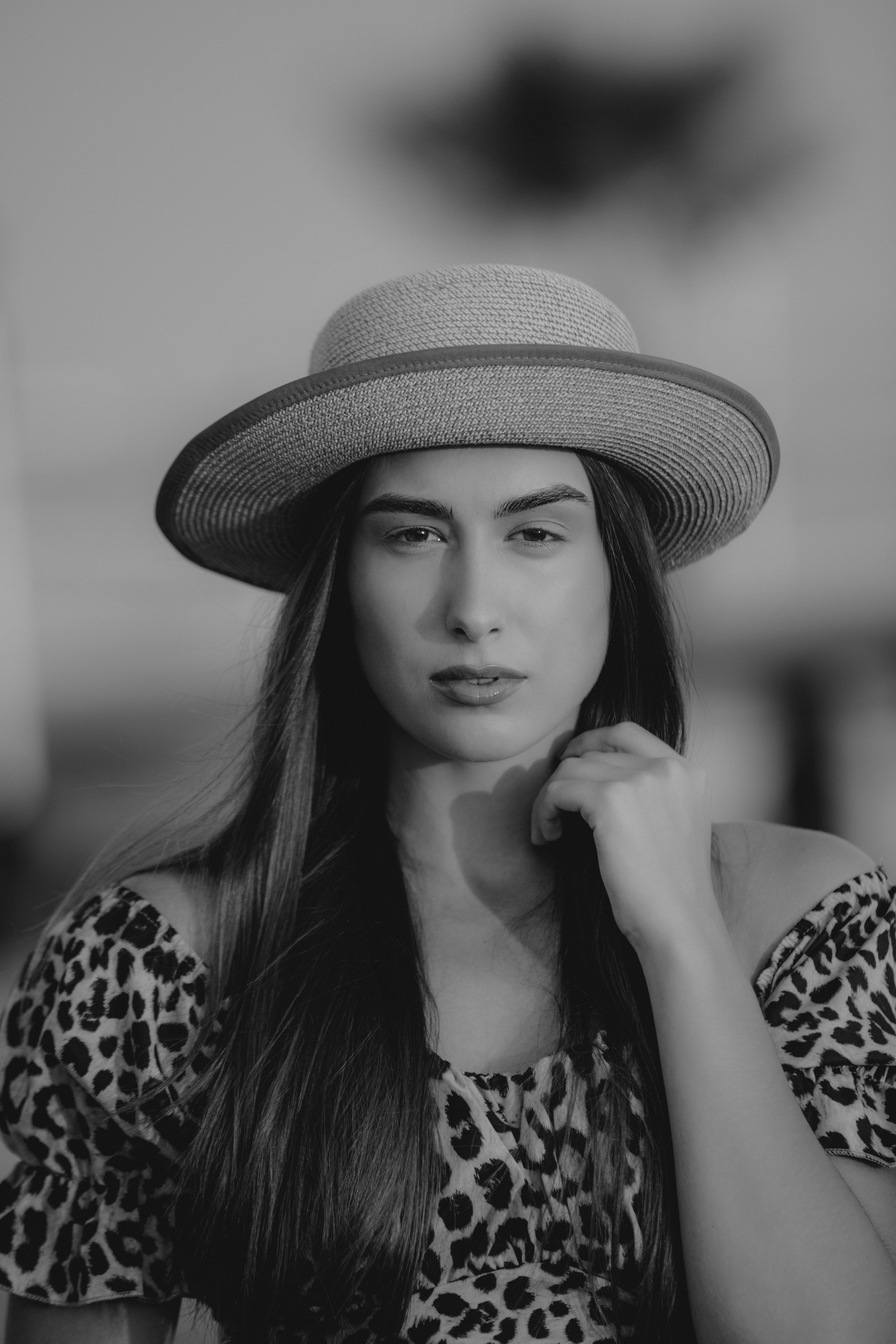 Portrait of Woman in Hat in Black and White · Free Stock Photo