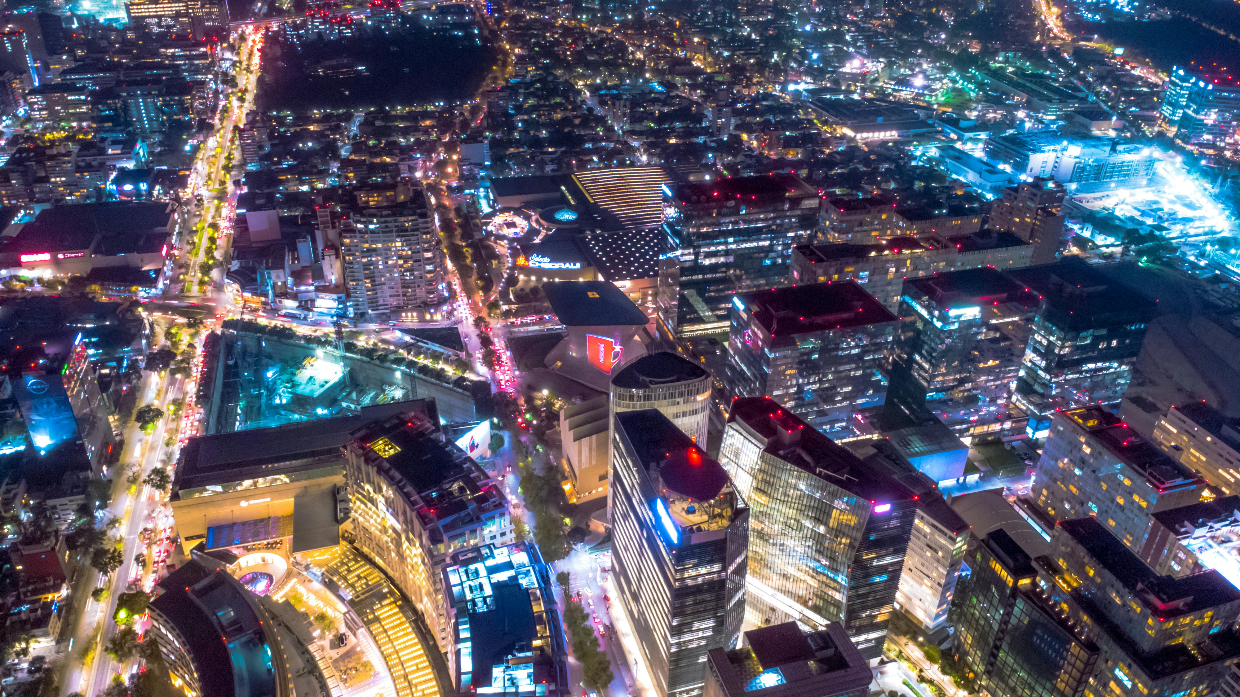 BDC Weekly Review: SaaSpocalypse Is Nigh — Photo by Fernando  Paleta on Pexels