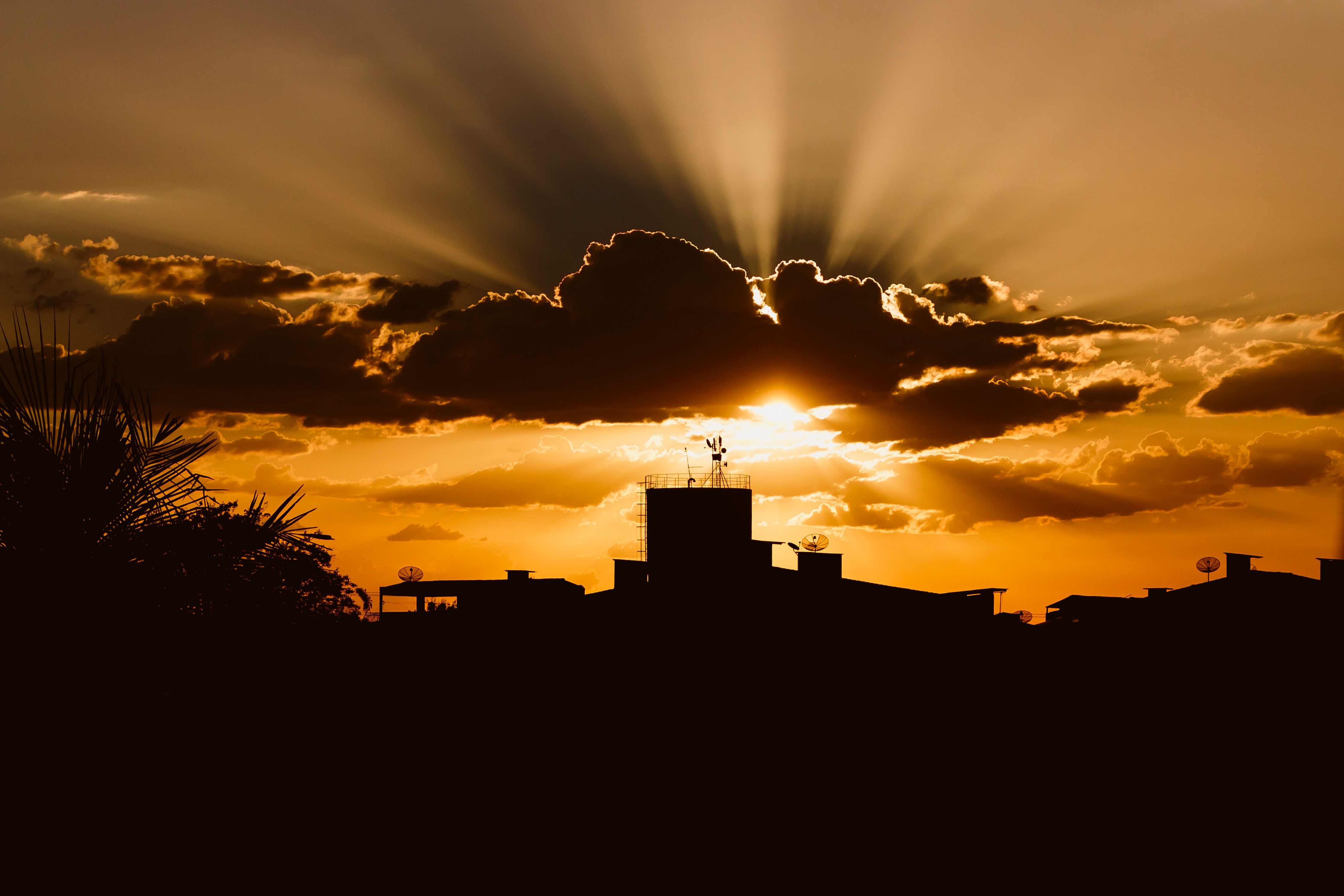 Free Stock Photo Of Brilho Do Sol Cidade Por Do Sol