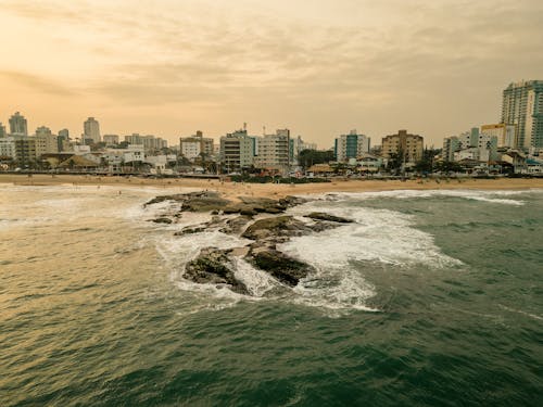 Fotos de stock gratuitas de ciudad costera, costa, dice adiós