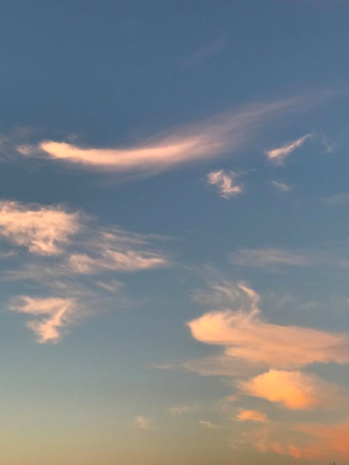 Darmowe zdjęcie z galerii z błękitne niebo, chmury, niebo