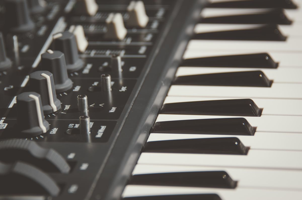 Detail of a synthesizer keyboard and its controls — photo by Barthy Bonhomme on Pexels