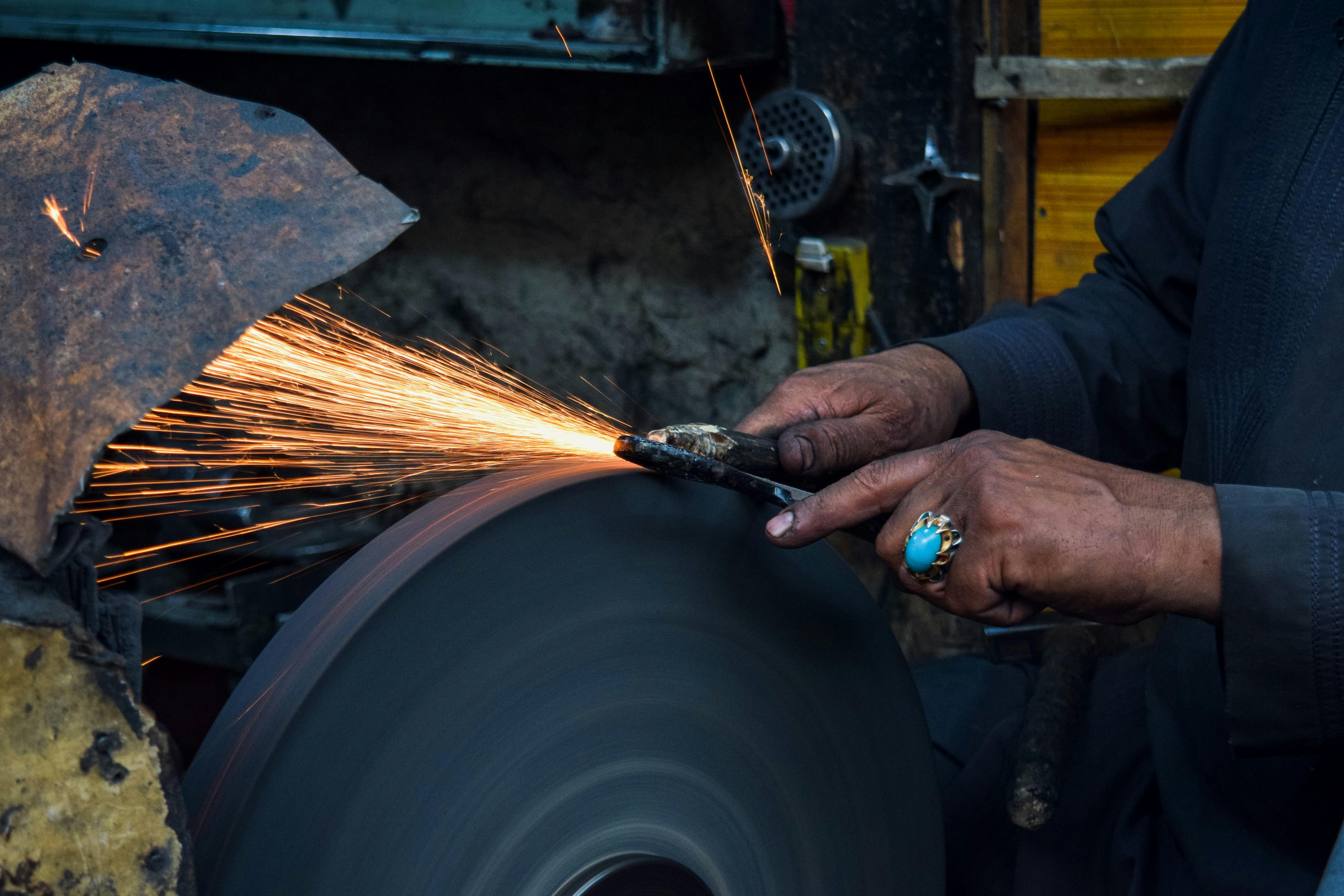 Grooving That Pays: How Job Shops Cut Cost per Part Through Process Optimization Event Details — Photo by Qasim Mirzaie on Pe