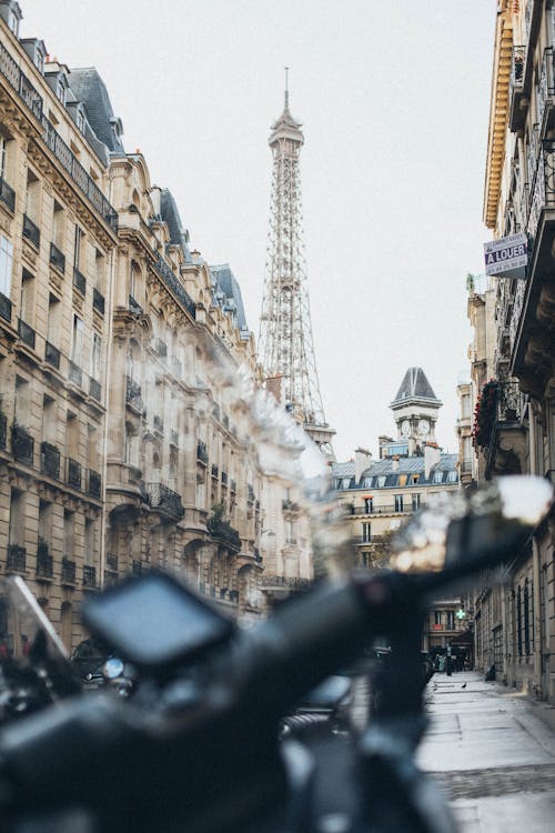 Kostenlos Selektive Fokusfotografie Des Eiffelturms Stock-Foto