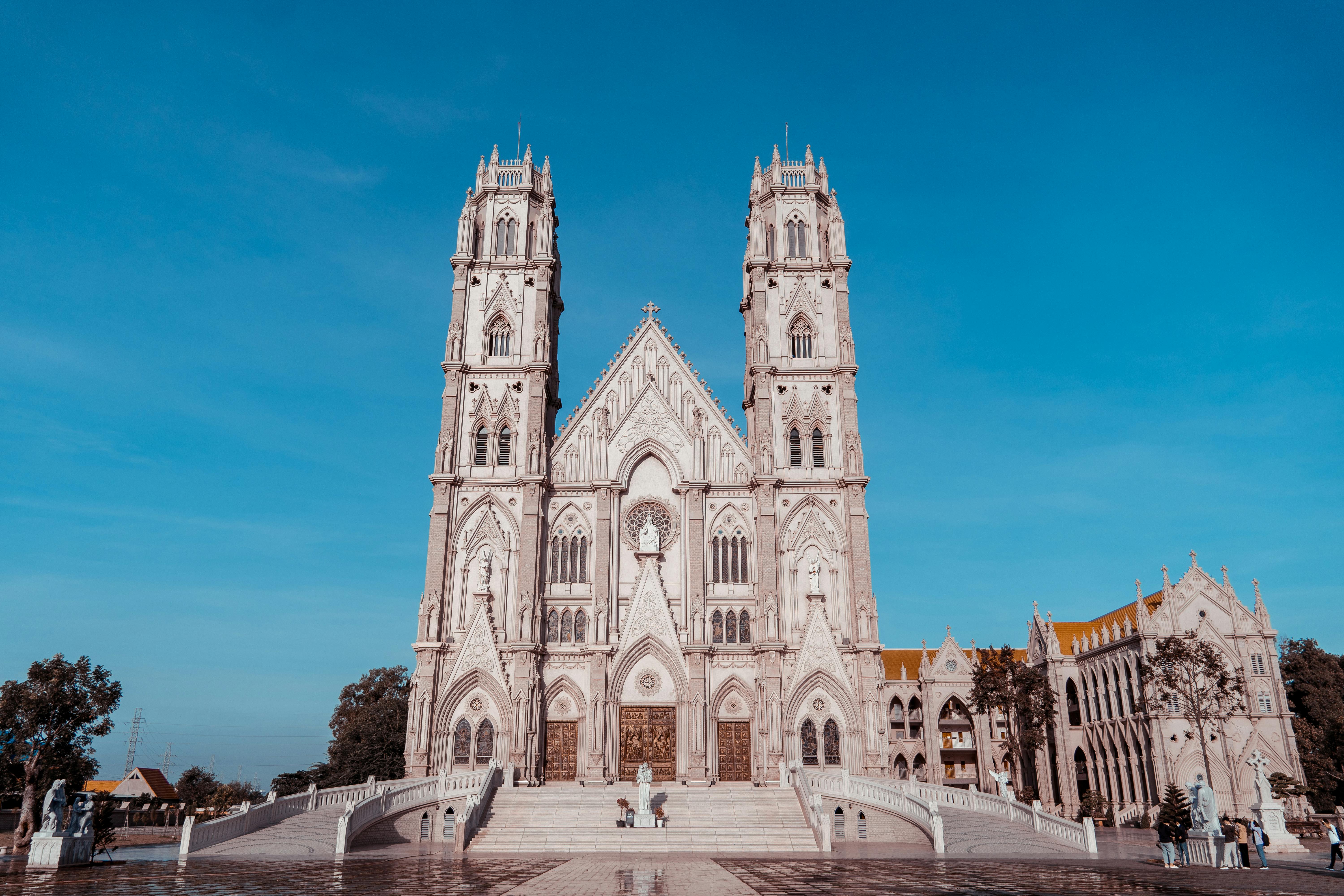Landmarks in Vinh Long