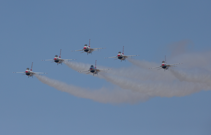 LOT Havayolları uçağında yanlış kod: Türk F-16'ları havalandı