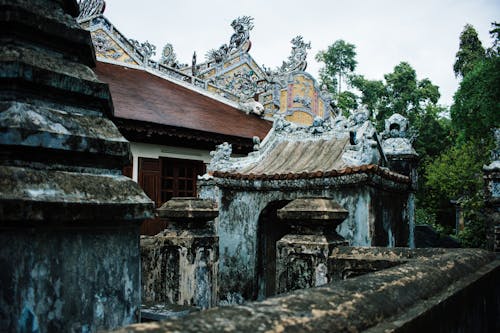 Tu Hieu Temple in Duong Xuan 