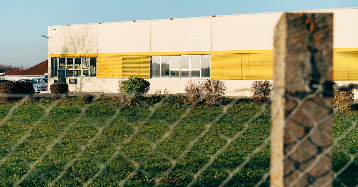 國防部長海格塞斯視察通用動力推動自由兵工廠計畫