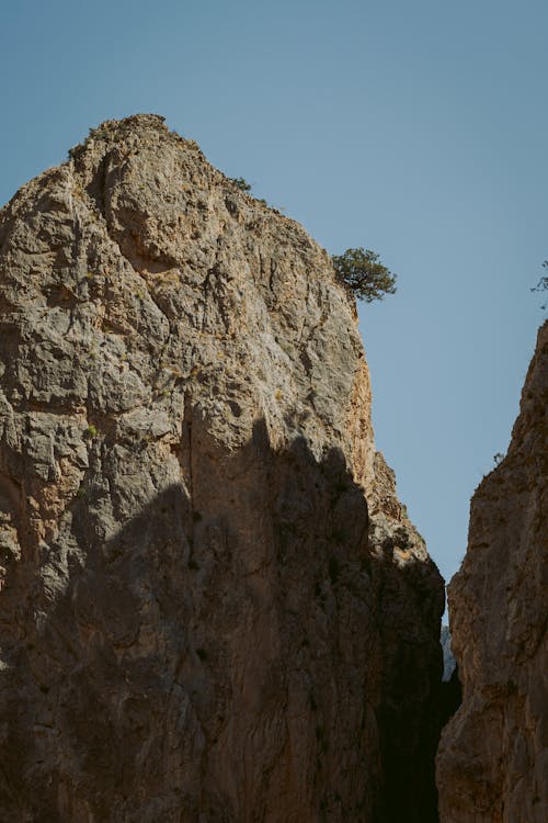 Immagine gratuita di arido, eroso, formazioni rocciose