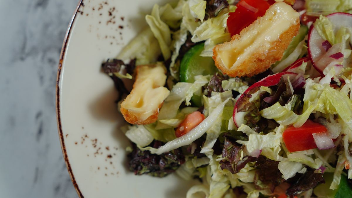 Recettes de salades composées pour lété 2026 - illustration