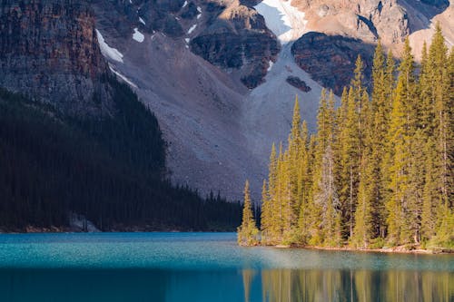 Ücretsiz banff milli parkı, buzultaş gölü, dağ silsilesi içeren Ücretsiz stok fotoğraf Stok Fotoğraflar