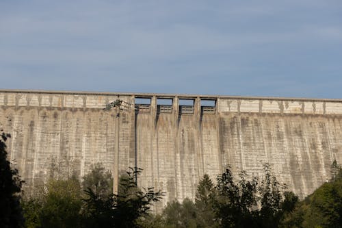Photo of a Dam 