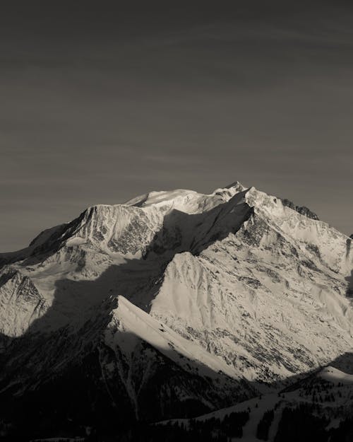 Darmowe zdjęcie z galerii z alpejski, bezchmurny, biały