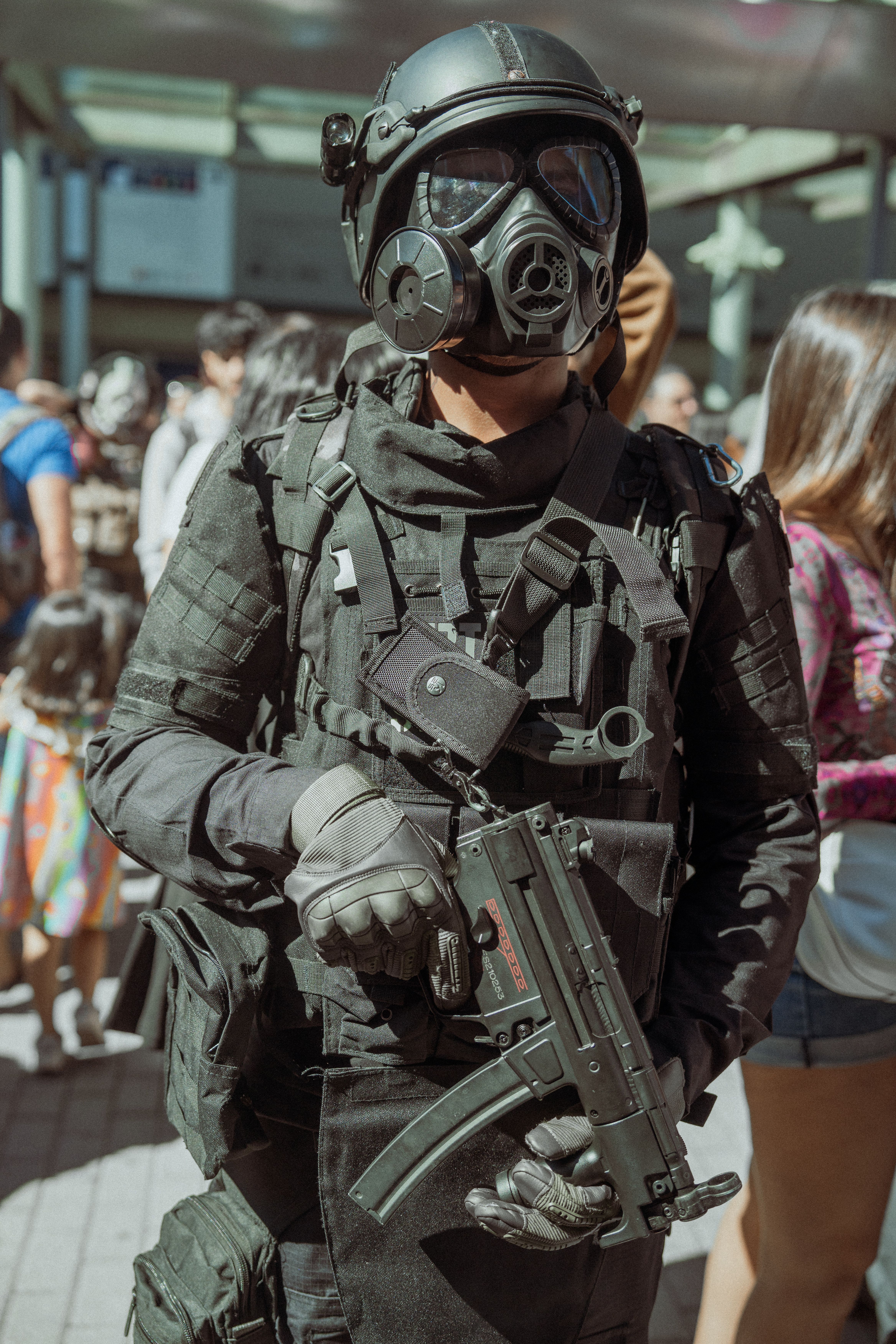 Gas-mask tactical operator