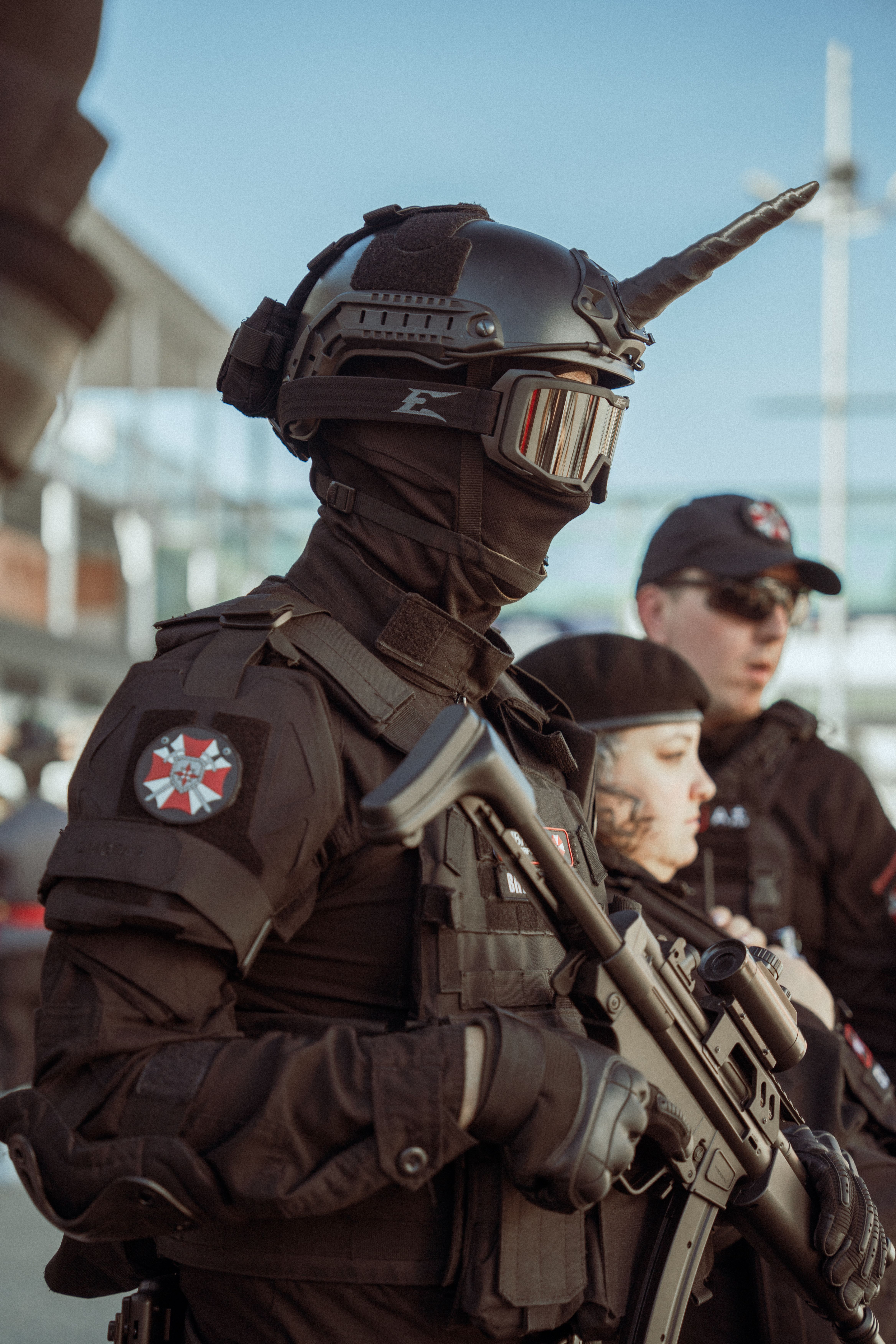 Armed tactical unit