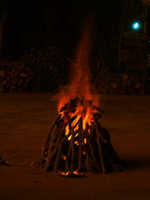 Foto profissional grátis de chamas, fogo, fogo do acampamento