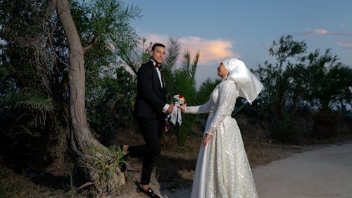 Newlywed Couple and Tree