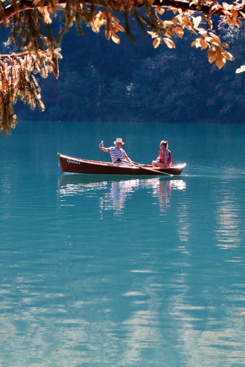 Immagine gratuita di acqua azzurra, canoa, corpo d'acqua