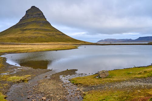 Gratis lagerfoto af bakke, grøn, Island