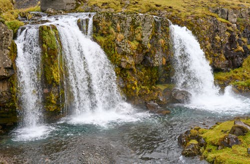 Foto stok gratis air mengalir, air terjun, aliran