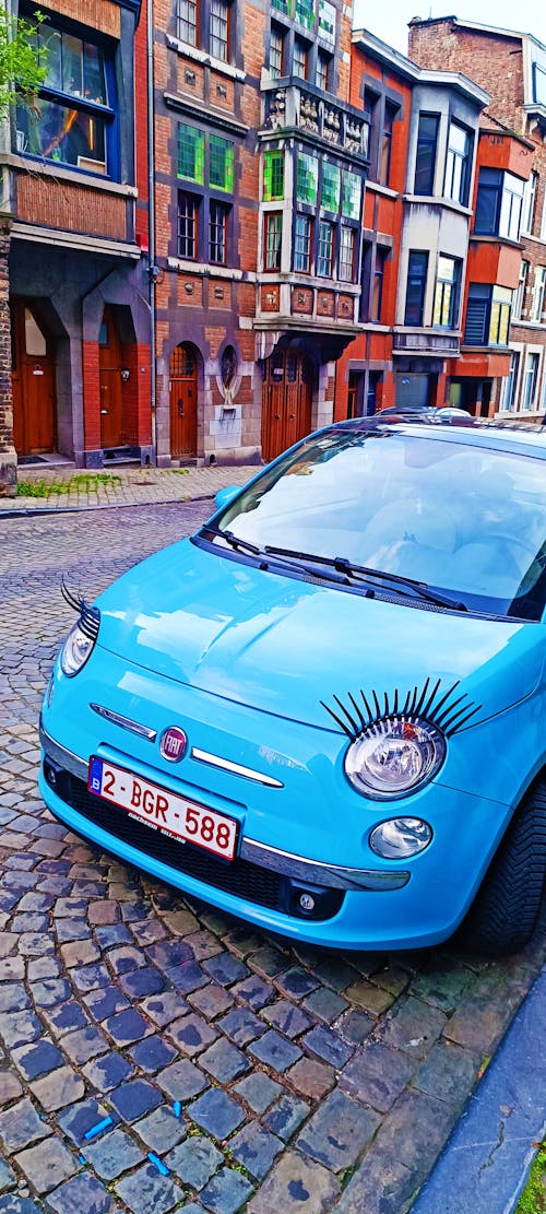 Smiley car fun custom fiat 500