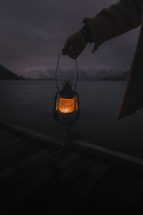 Darmowe zdjęcie z galerii z jezioro, latarnia, molo