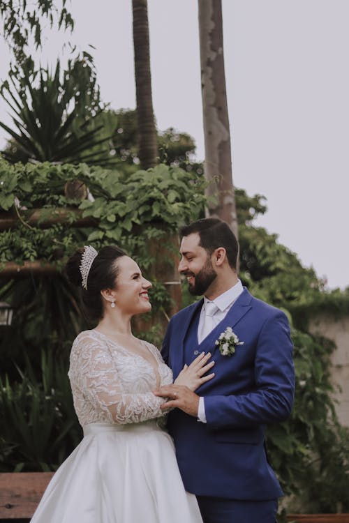 Elegant Bride and Groom Smiling to Each Other