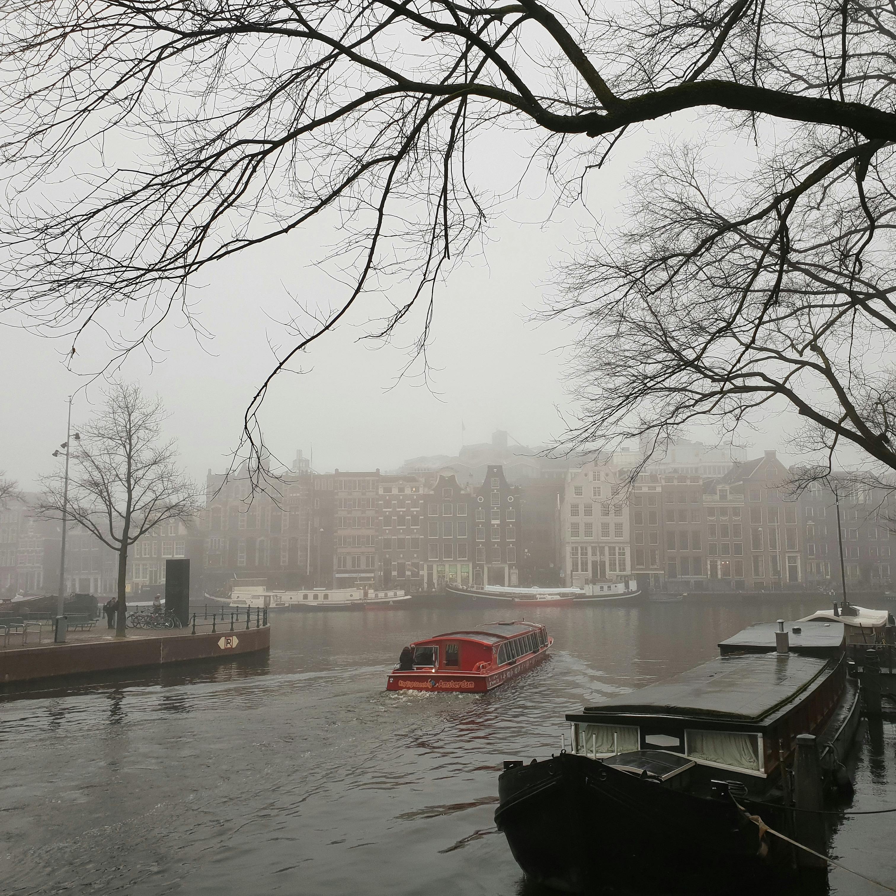 Free stock photo of #city #fog #winter #canals #travel #boat #adam