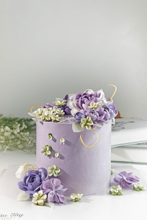 Gratis lagerfoto af dessert, elegant, glasur blomster