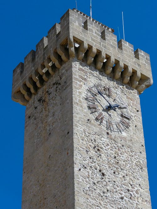 Mangana Tower in Cuenca, Spain