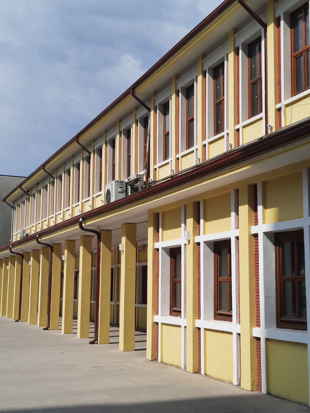 Sound Foundation School & English Academy campus building