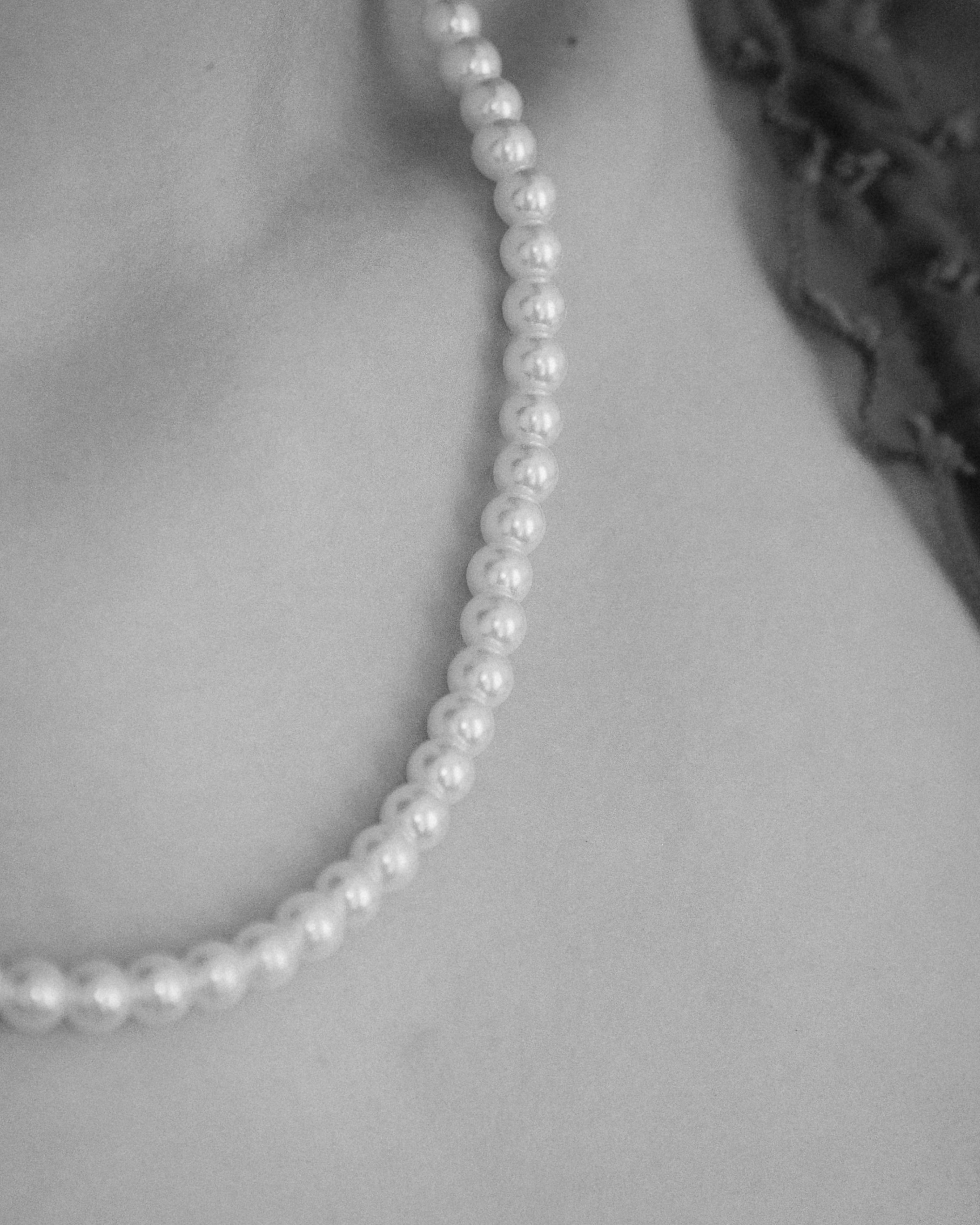 Unveiling the History and Significance of Pearl Jewelry