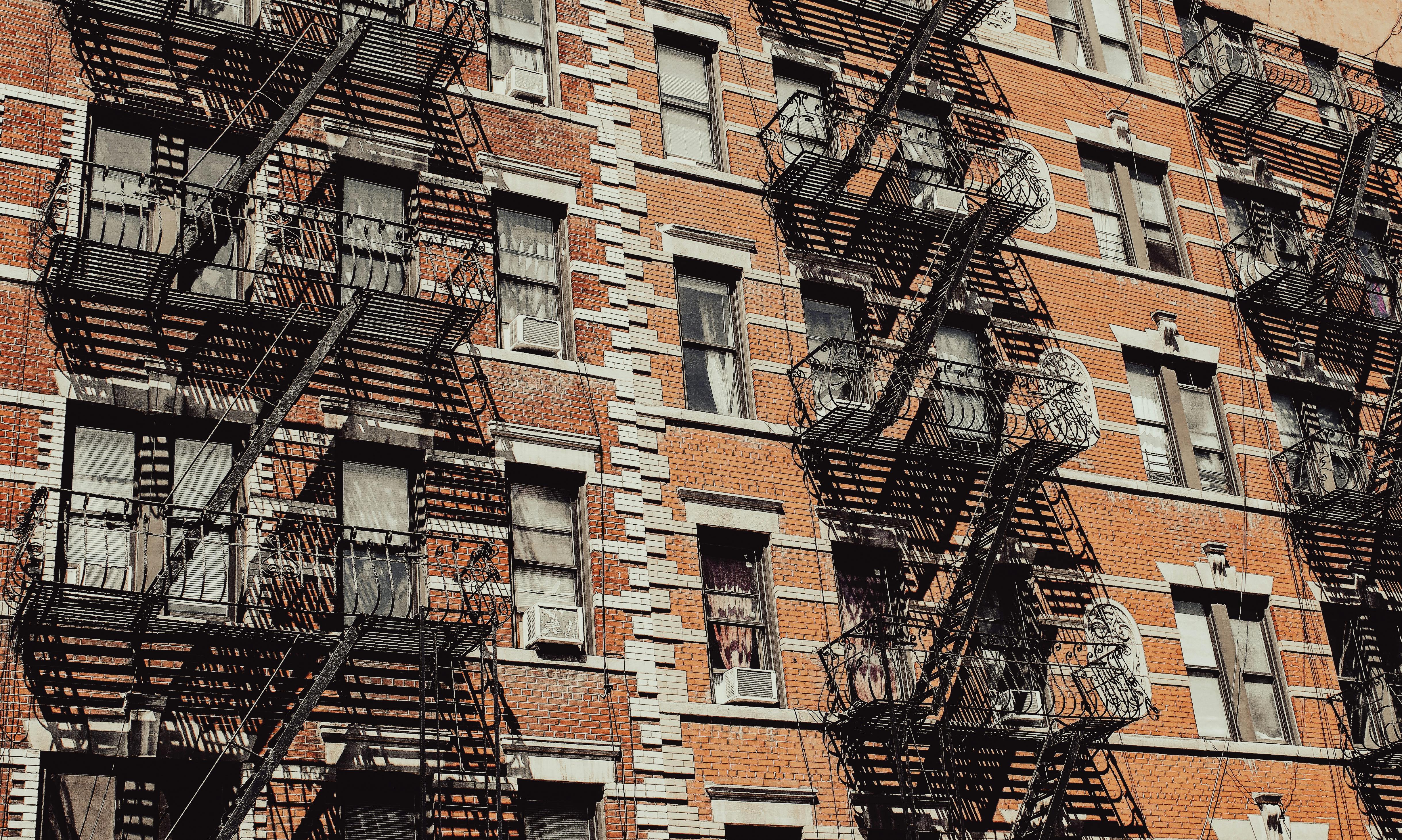 property management tenant screening — Photo by Taylen Lundequam on Pexels