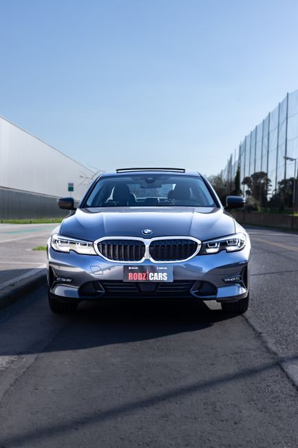 BMW 320d - slika 4