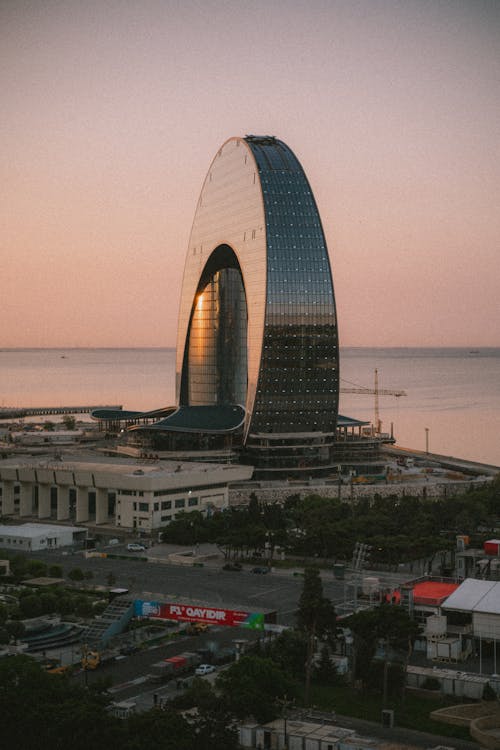 Ingyenes stockfotó a félhold szálloda, azerbajdzsán, épület témában