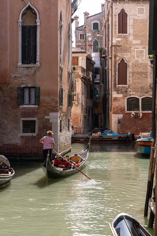 Fotobanka s bezplatnými fotkami na tému Benátky, cestovný ruch, gondola