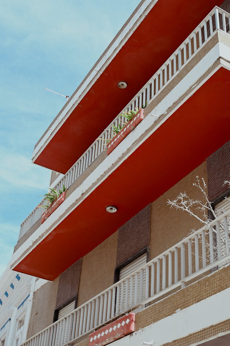 Red ,red Color,red Background,red Wallpaper,aesthetic,aesthetic Background,travel,traveling,wallpaper,background,aesthetic Wallpaper,portugal,faro,house,flower,city Travel,red Door,doors