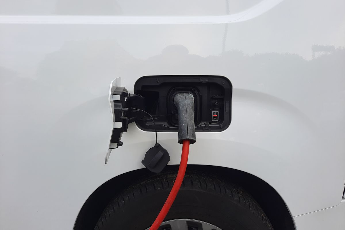 Hybride rechargeable : pour quel profil de conducteur - Comprendre le fonctionnement d’une hybride rechargeable