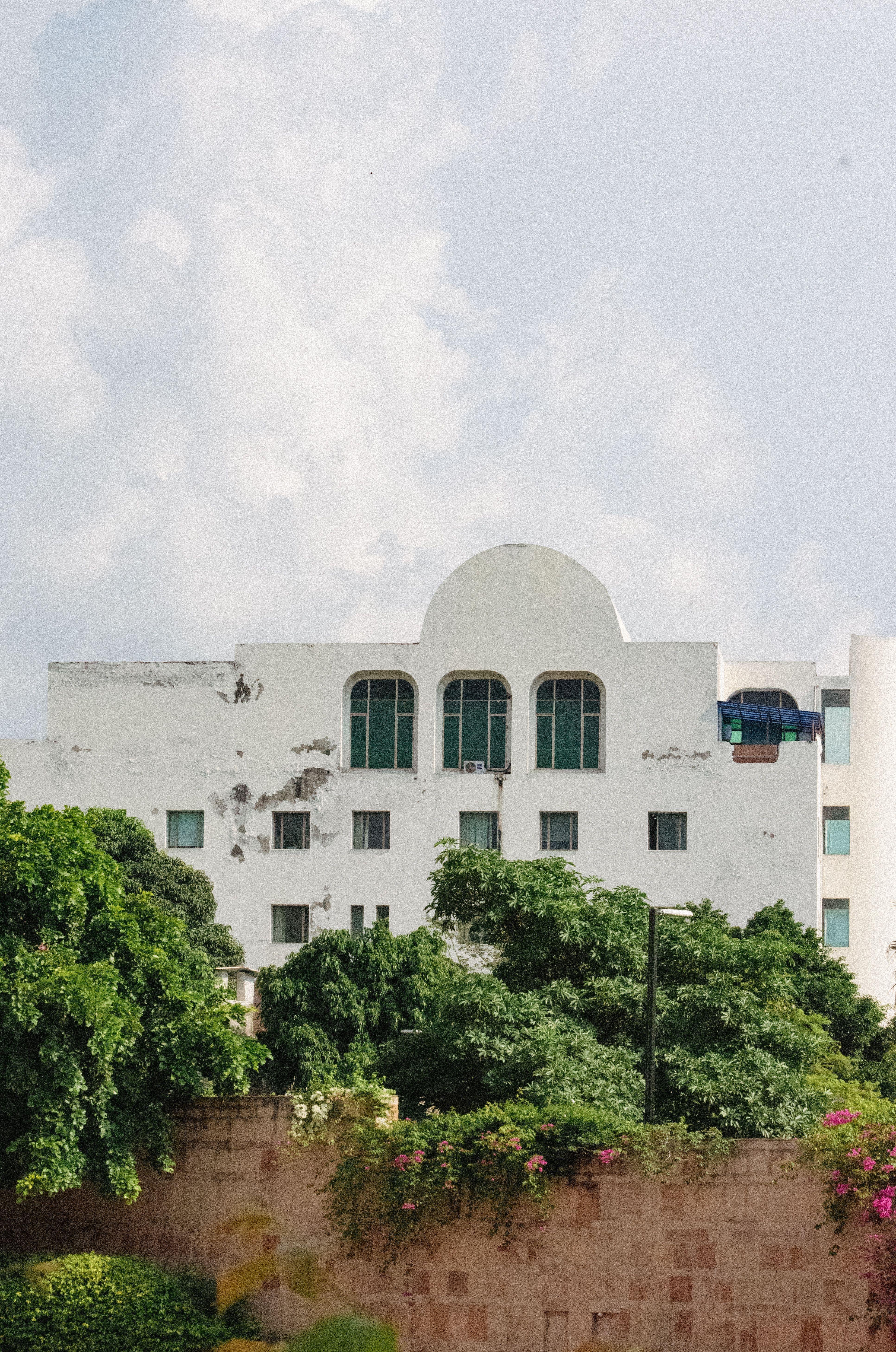White Building in Islamabad · Free Stock Photo