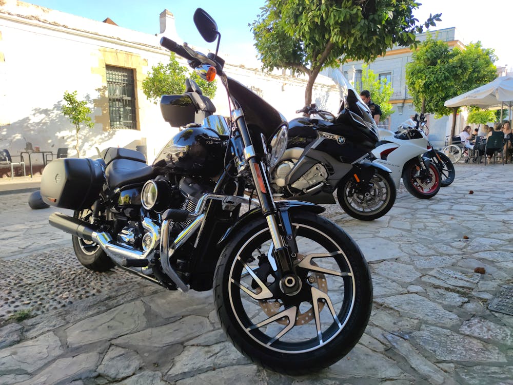 concentración de motocicletas Harley Davidson en El Puerto de Santa María