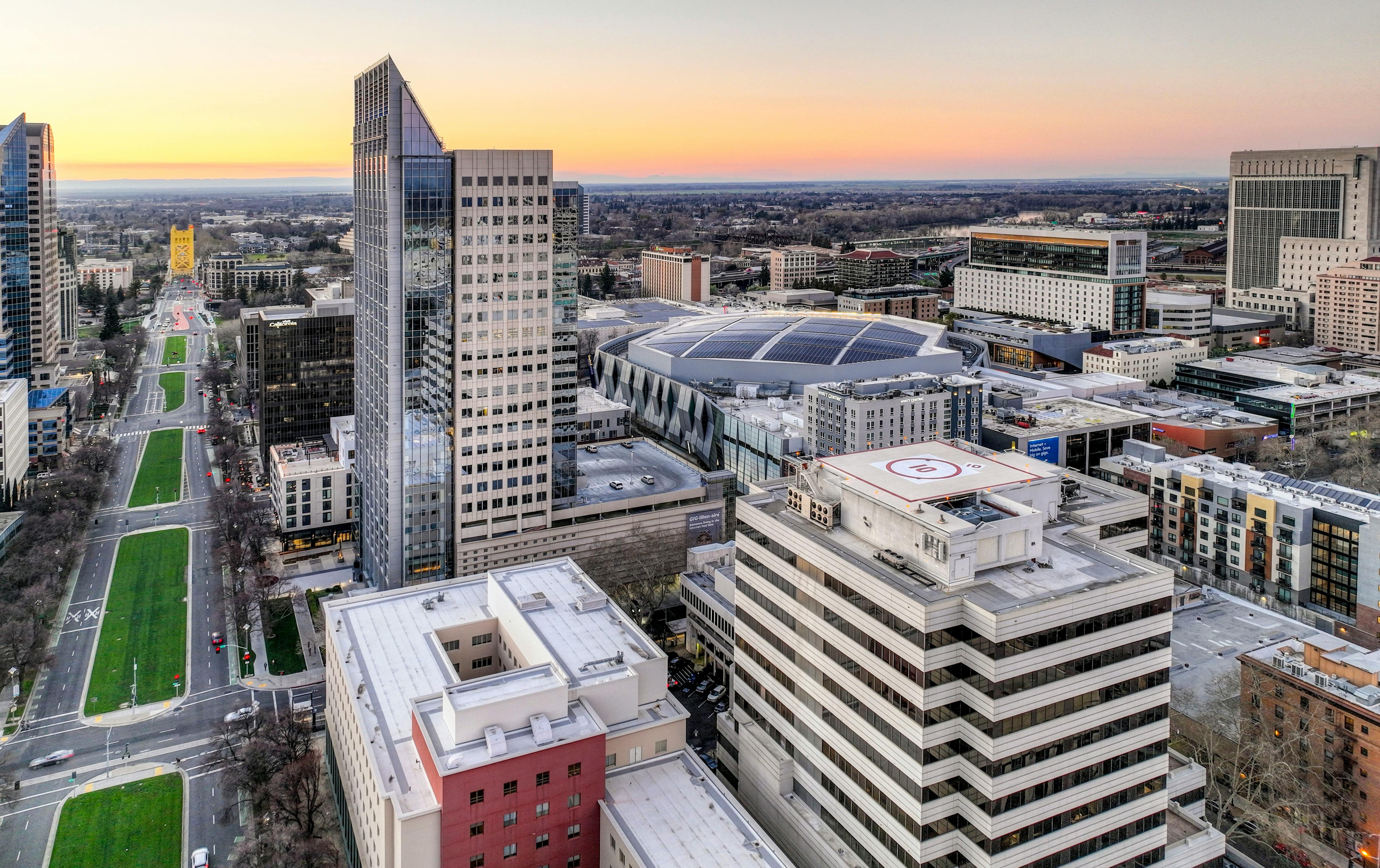 ‘The Precedent Is Flint’: How Oregon’s Data Center Boom Is Supercharging a Water Crisis — Photo by Stephen Leonardi on Pexels
