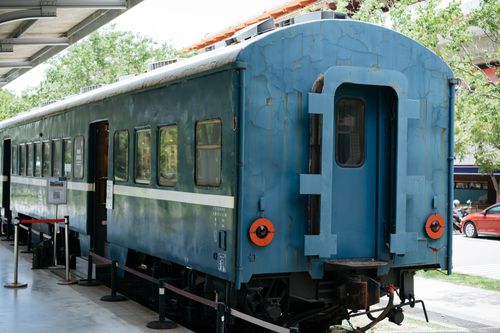 Free Historic blue train carriage at a Taiwan station, showcasing vintage design. Stock Photo
