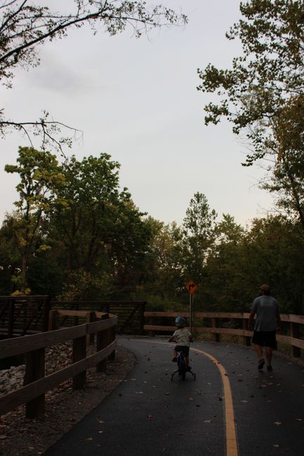 Family Ride on a Paved Trail things to do in sarasota with kids