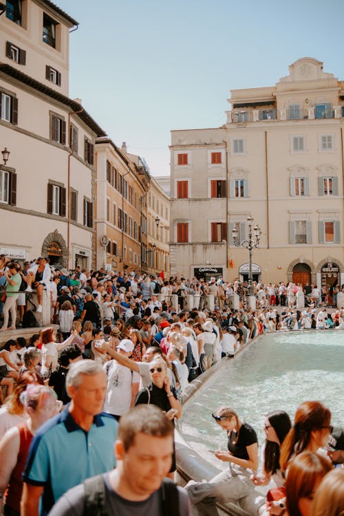 Immagine gratuita di cittadina, edifici, folla