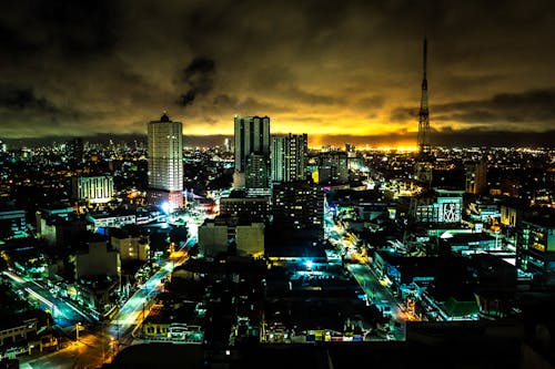 Ingyenes stockfotó belváros, éjszaka, építészet témában Stockfotó