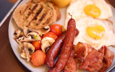 Classic Full English Breakfast